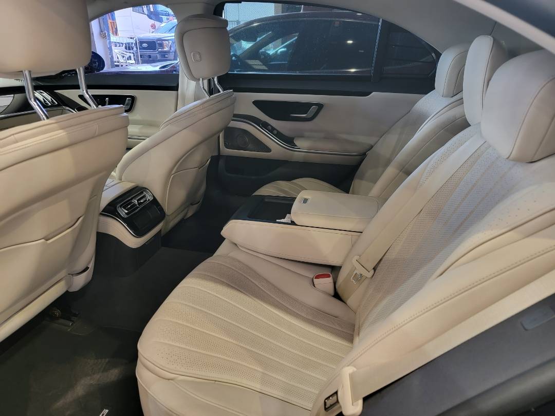 2022 MERCEDES BENZ S 500 4MATIC — 30303 KM — Lot A111472 — Main - Marhaba Auctions Used Cars - Image 6