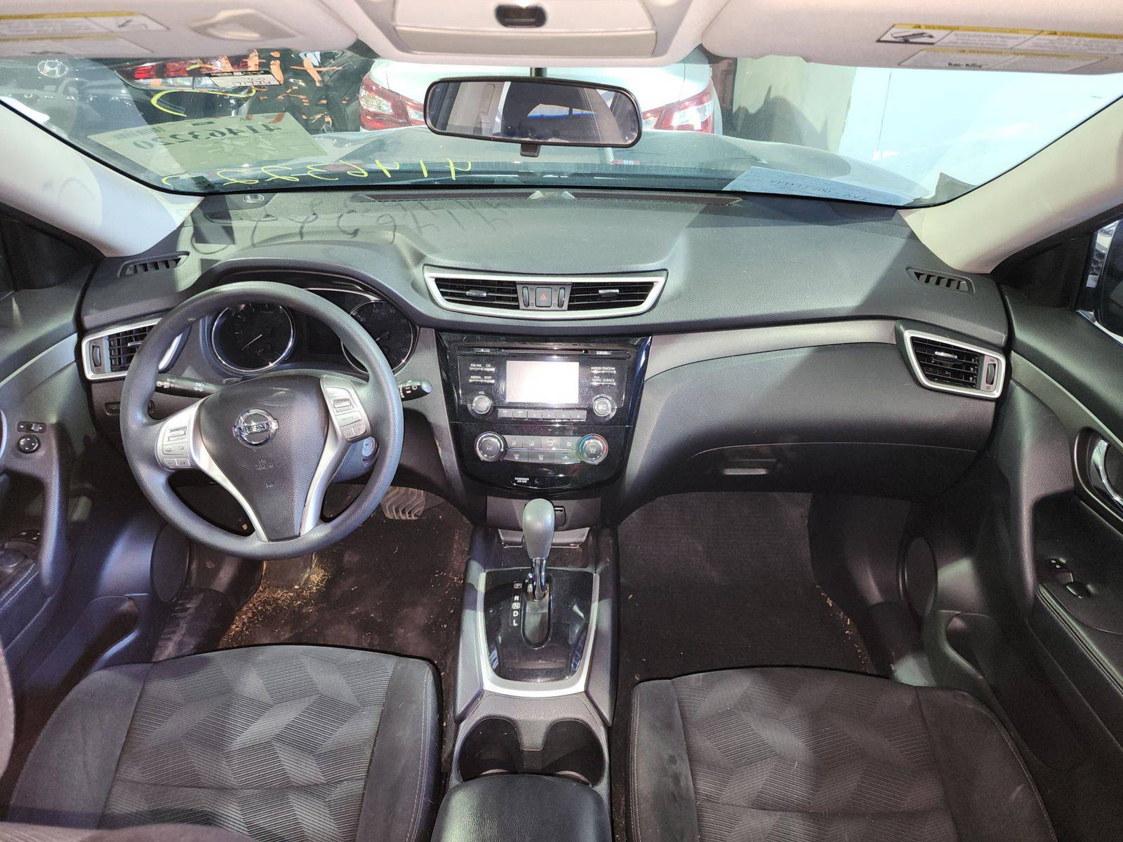 2014 NISSAN ROGUE — 171734 Miles — Lot 41463220 — Al Quoz - Marhaba Auctions Used Cars - Image 8