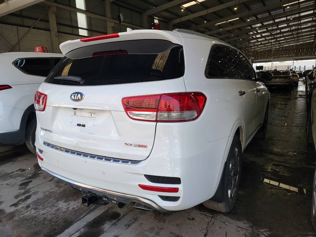 2018 KIA SORENTO — 117922 KM — Lot 12122895 — Main - Marhaba Auctions Used Cars - Image 3