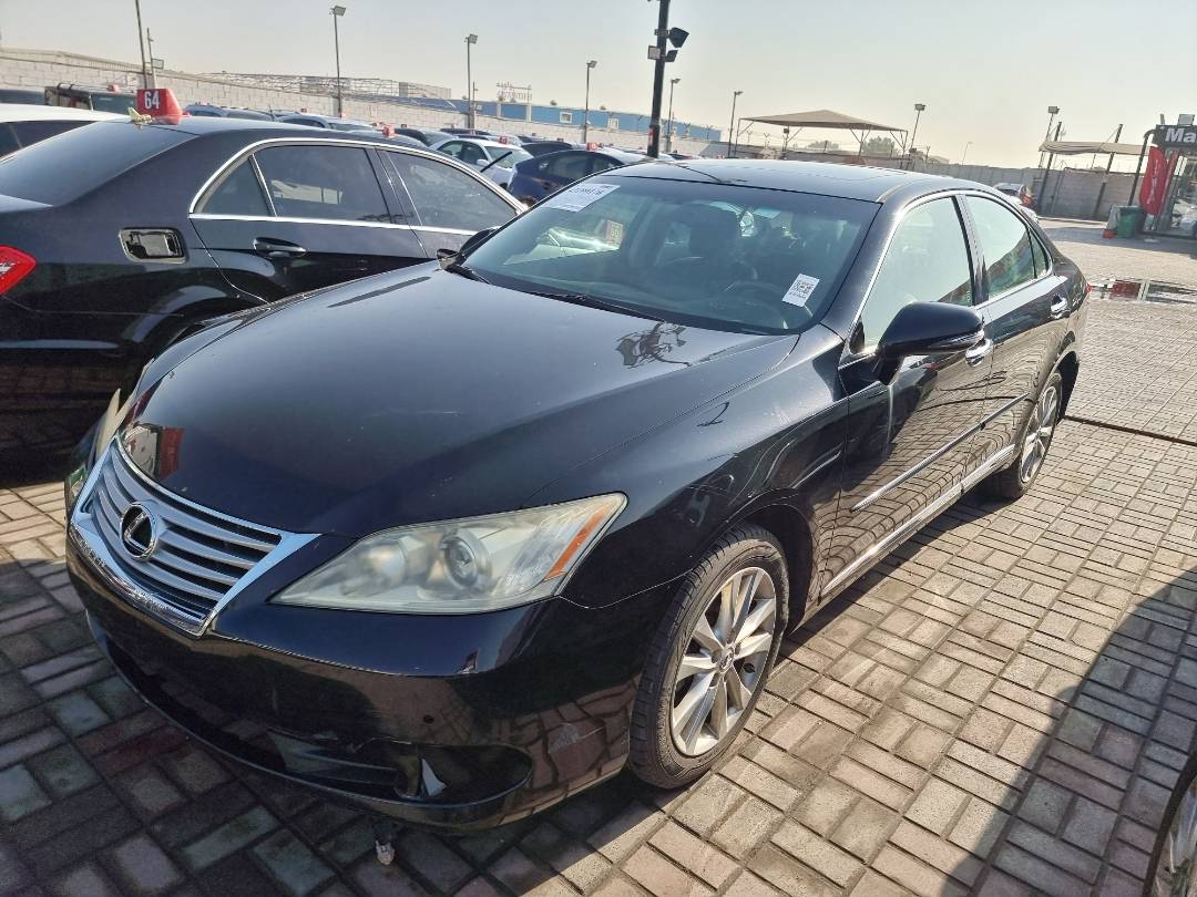 2011 LEXUS ES 350 — 192877 Miles — Lot 460494 — Ind. 12 - Marhaba Auctions Used Cars - Image 4