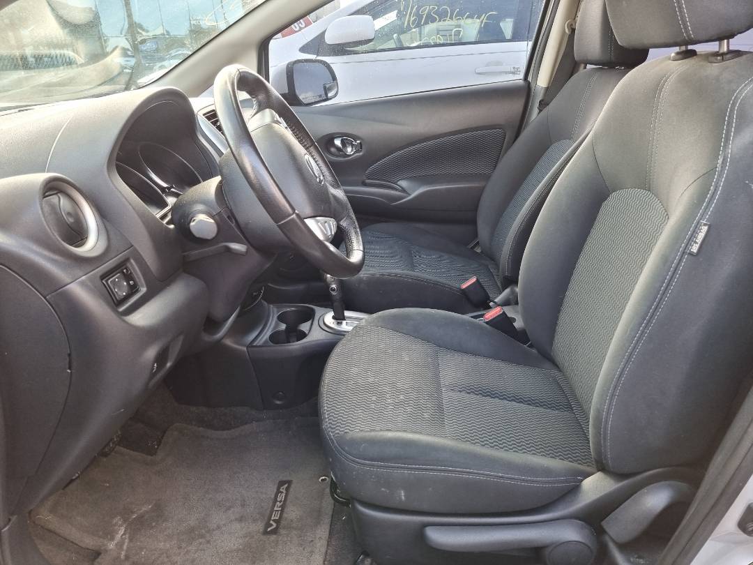 2014 NISSAN VERSA NOTE — 105739 Miles — Lot 214587 — Ind. 12 - Marhaba Auctions Used Cars - Image 6