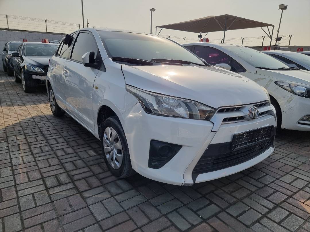 2015 TOYOTA YARIS — 290797 KM — Lot 1081219 — Ind. 12 - Marhaba Auctions Used Cars - Image 4