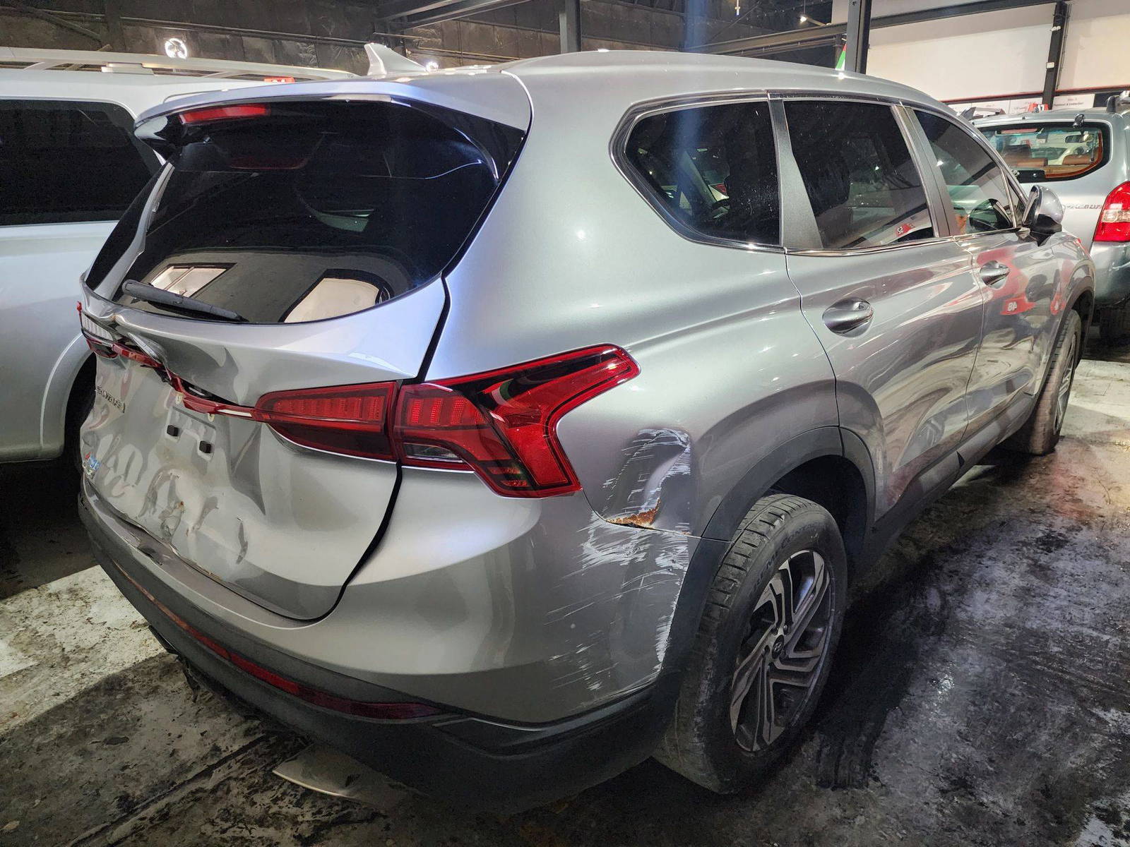 2022 HYUNDAI SANTA FE — 50779 Miles — Lot 376820 — Al Quoz - Marhaba Auctions Used Cars - Image 5