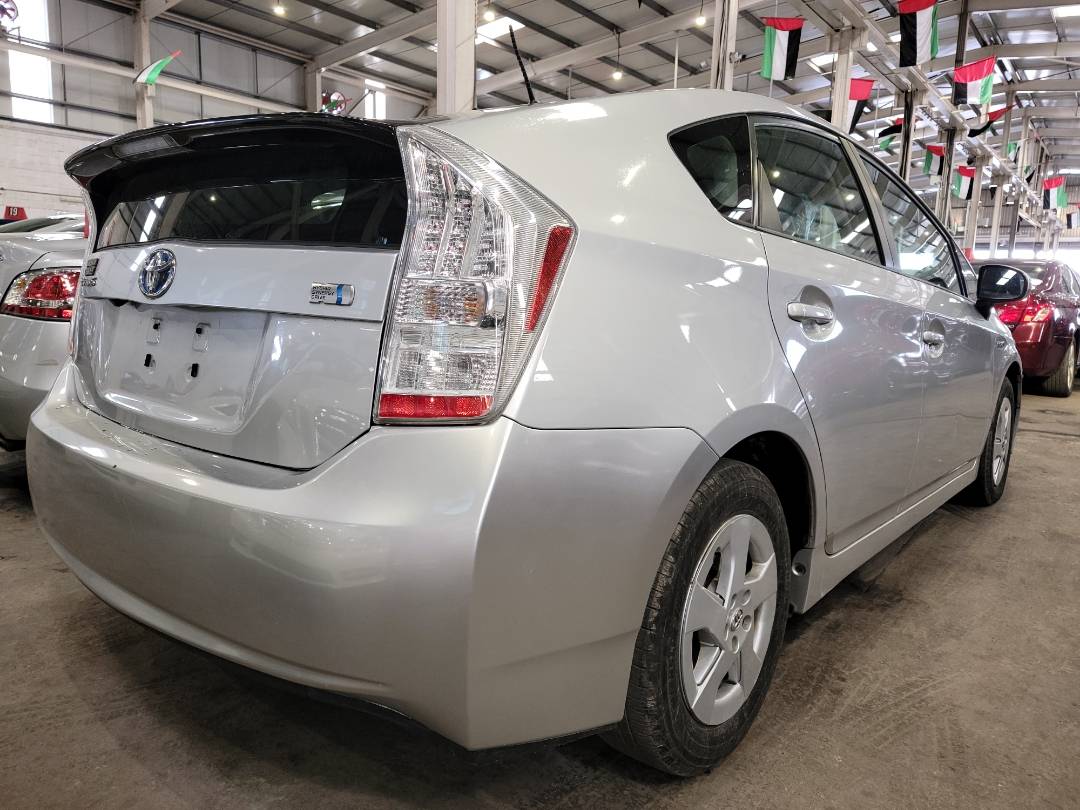 2010 TOYOTA PRIUS — Lot 077350 — Main - Marhaba Auctions Used Cars - Image 3