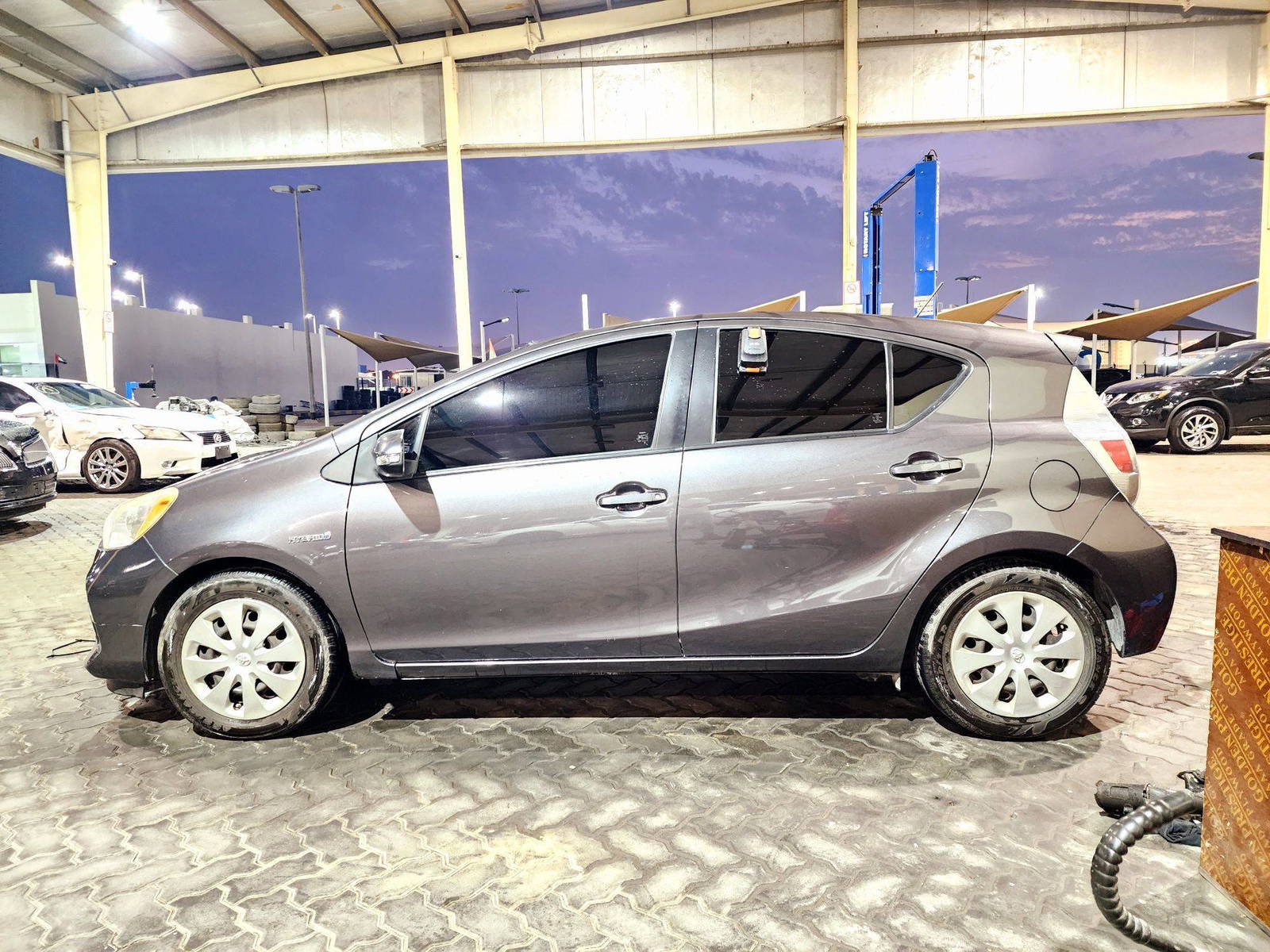 2014 TOYOTA PRIUS C — 115458 Miles — Lot 1083638 — Souq - Marhaba Auctions Used Cars - Image 5