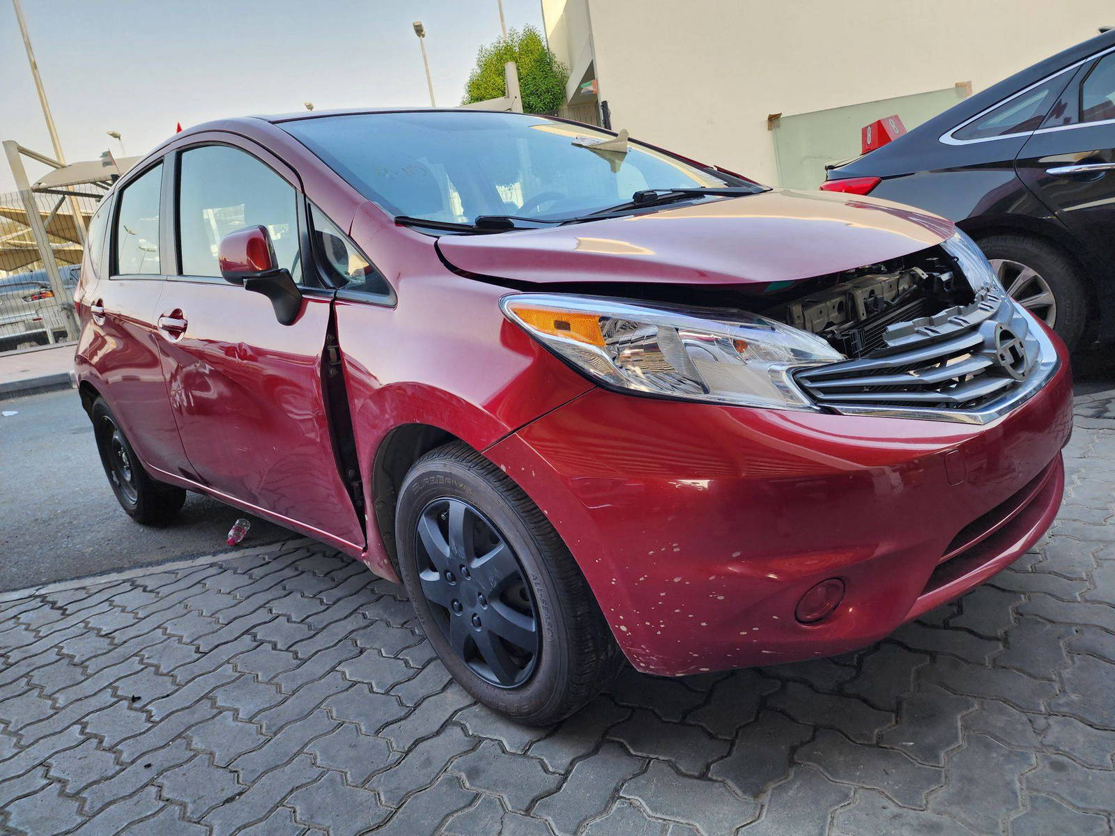 2014 NISSAN VERSA NOTE — 123509 Miles — Lot 39000064 — Souq - Marhaba Auctions Used Cars - Image 7