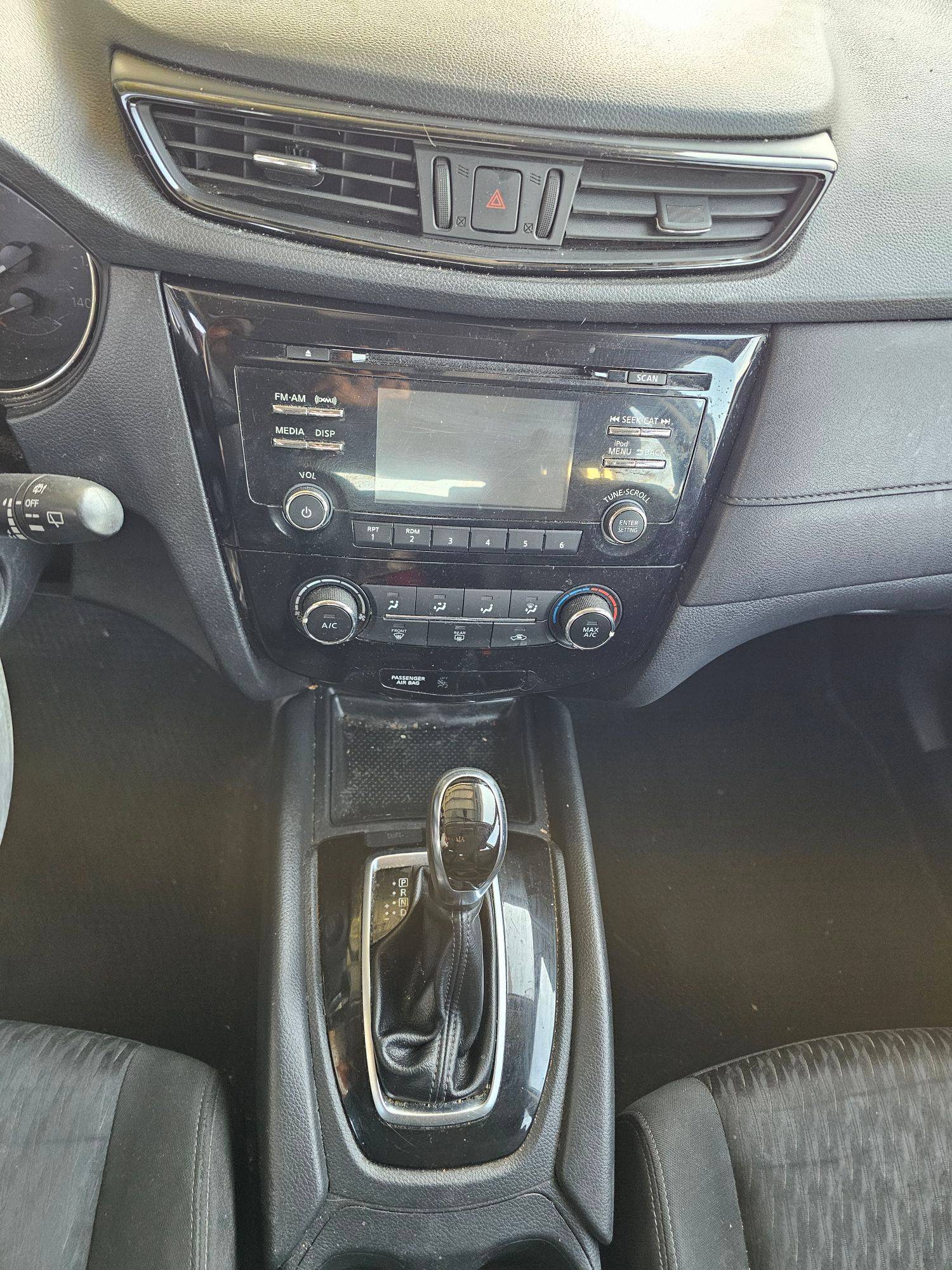 2017 NISSAN ROGUE — 167767 Miles — Lot HP581119 — Souq - Marhaba Auctions Used Cars - Image 7