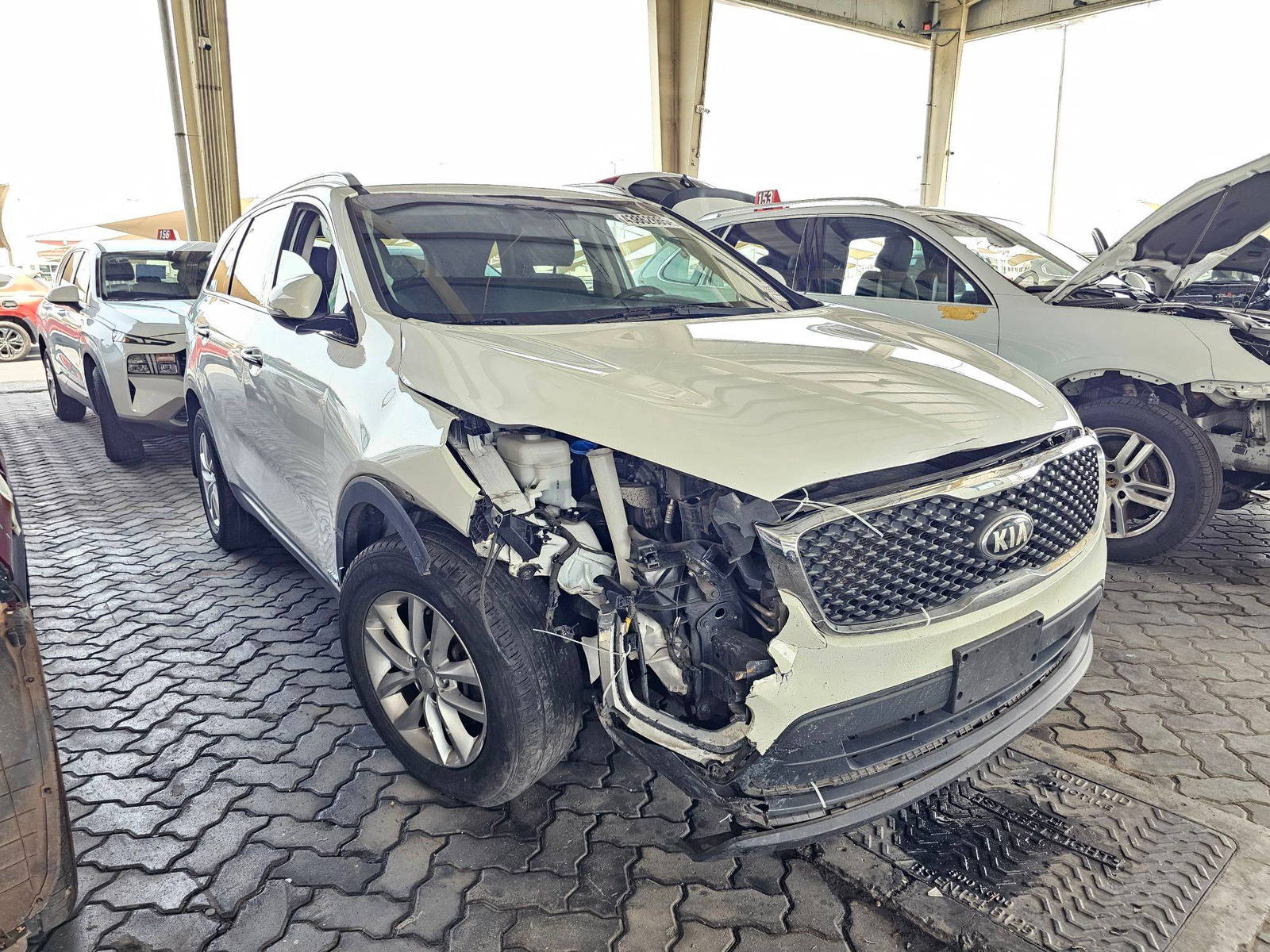 2018 KIA SORENTO — 119362 Miles — Lot 6JG415684 — Souq - Marhaba Auctions Used Cars - Image 4