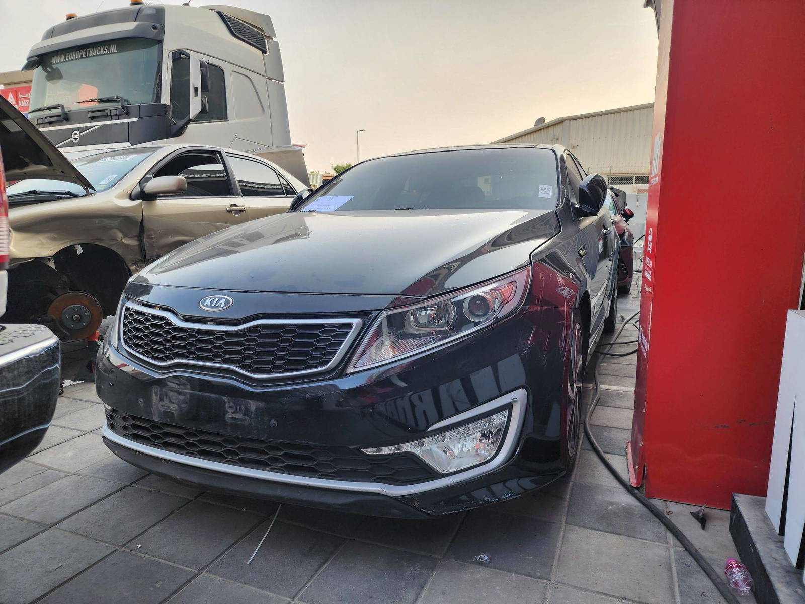 2012 KIA K5 — 226597 KM — Lot 06899 — Main - Marhaba Auctions Used Cars - Image 5