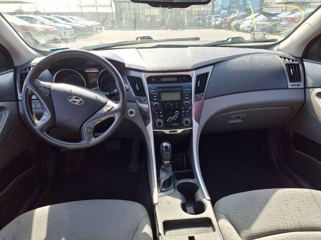 2012 HYUNDAI SONATA — 157170 Miles — Lot 214587 — Ind. 12 - Marhaba Auctions Used Cars - Image 7