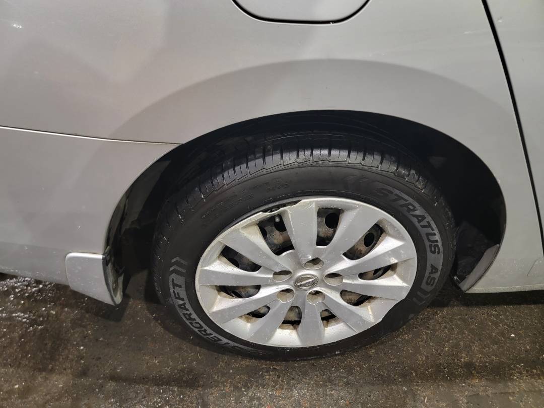 2015 NISSAN SENTRA — 170011 Miles — Lot 38061282 - Marhaba Auctions Used Cars - Image 5