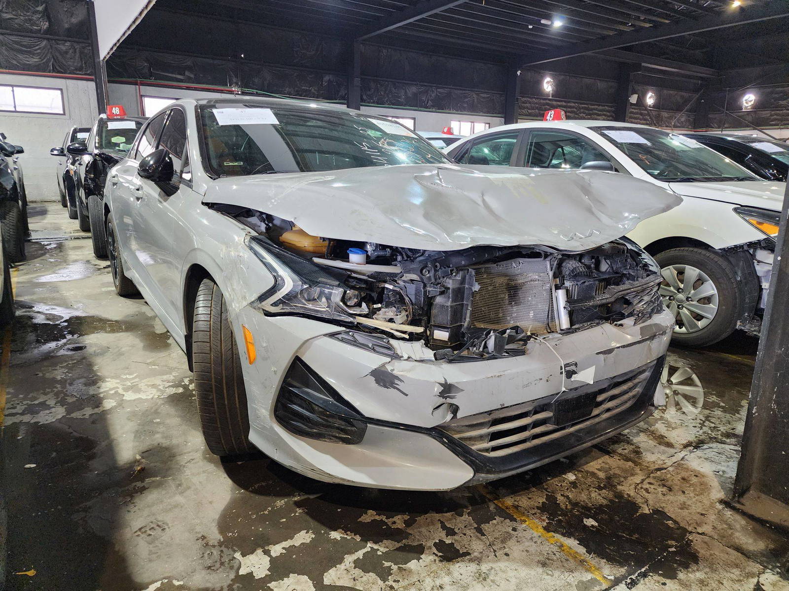 2022 KIA K5 — 80460 Miles — Lot 26NG104115 — Souq - Marhaba Auctions Used Cars - Image 5