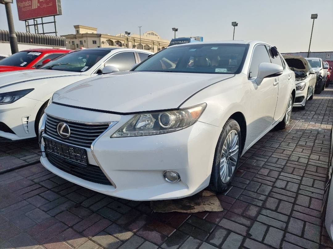 2013 LEXUS ES 350 — 225299 Miles — Lot 2055499 — Ind. 12 - Marhaba Auctions Used Cars - Image 3