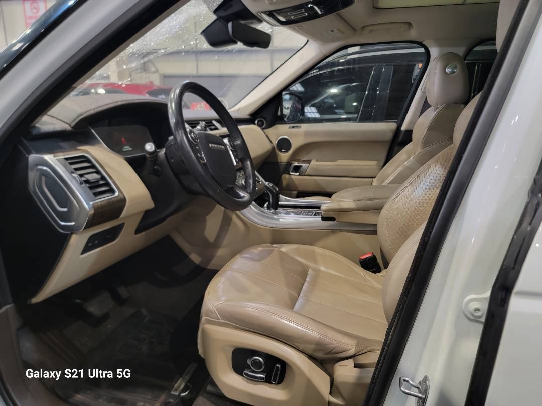 2017 LAND ROVER RANGE ROVER SPORT — 87594 Miles — Lot 8HA144375 — Main - Marhaba Auctions Used Cars - Image 8