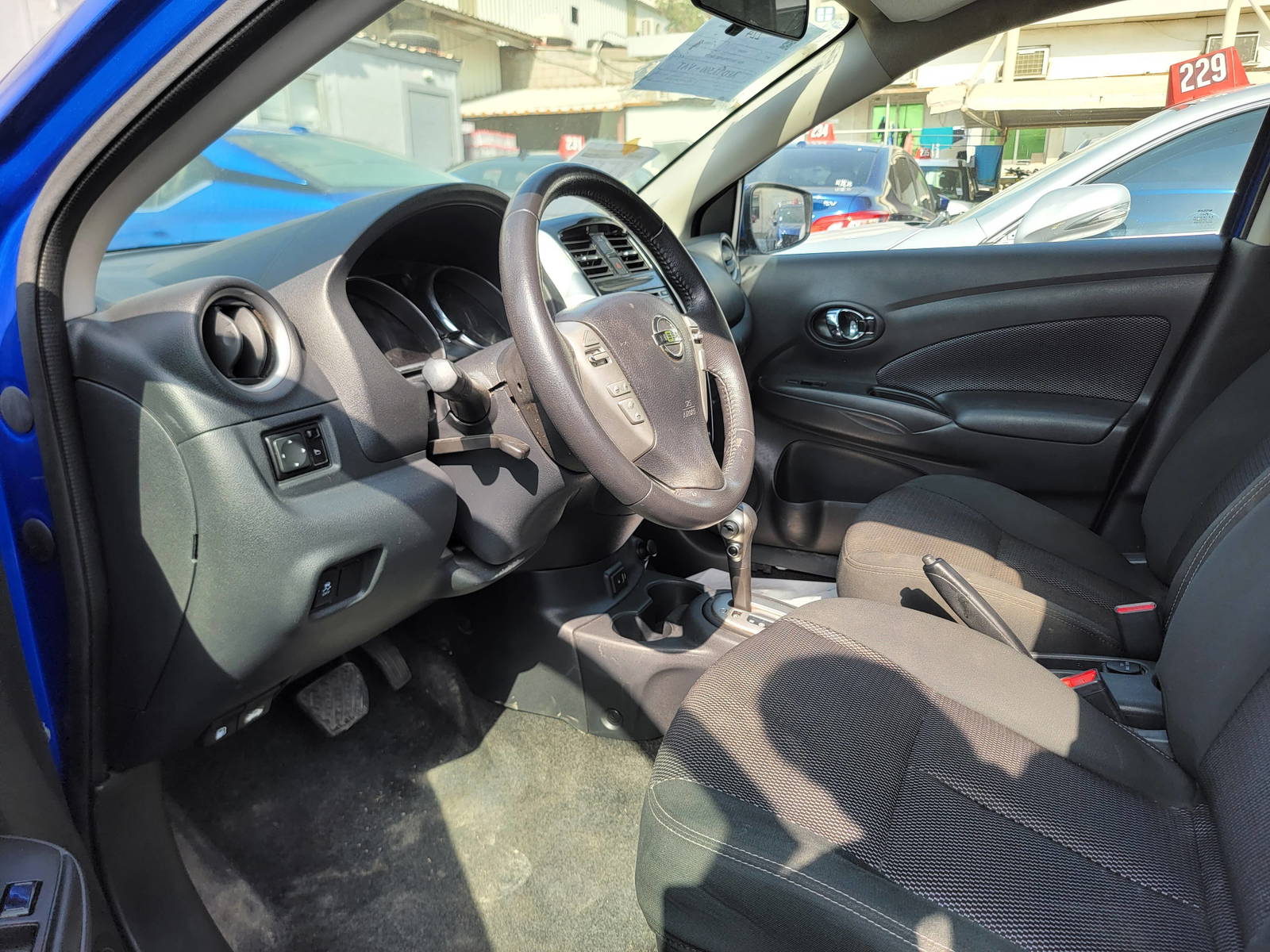 2017 NISSAN VERSA — 219095 Miles — Lot HL849279 — Main - Marhaba Auctions Used Cars - Image 8