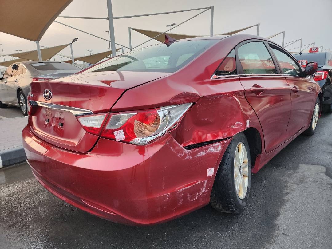 2013 HYUNDAI SONATA — 215065 KM — Lot 748412 — Ind. 12 - Marhaba Auctions Used Cars - Image 4