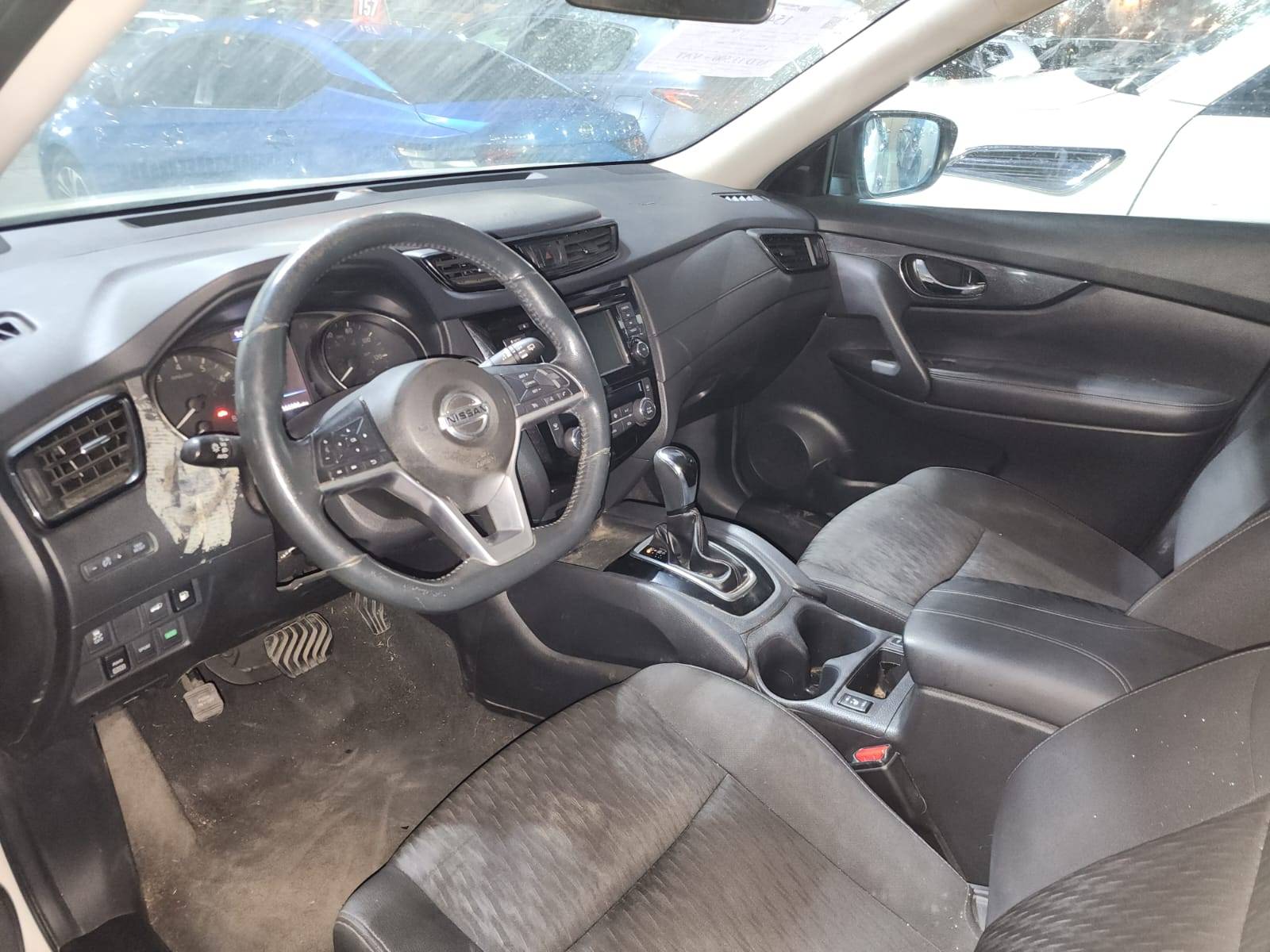 NISSAN ROGUE 2018 - Marhaba Auction Used Cars - Image 9