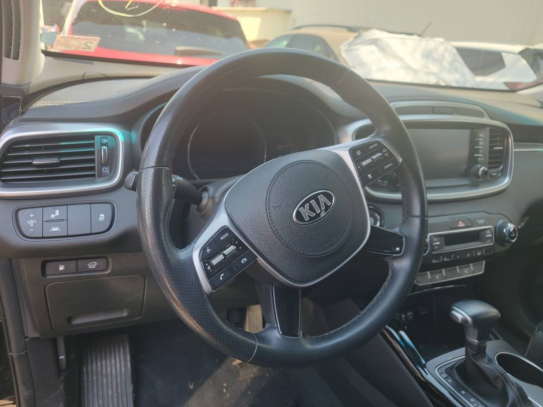 2020 KIA SORENTO — 65260 Miles — Lot 675723 - Marhaba Auctions Used Cars - Image 10