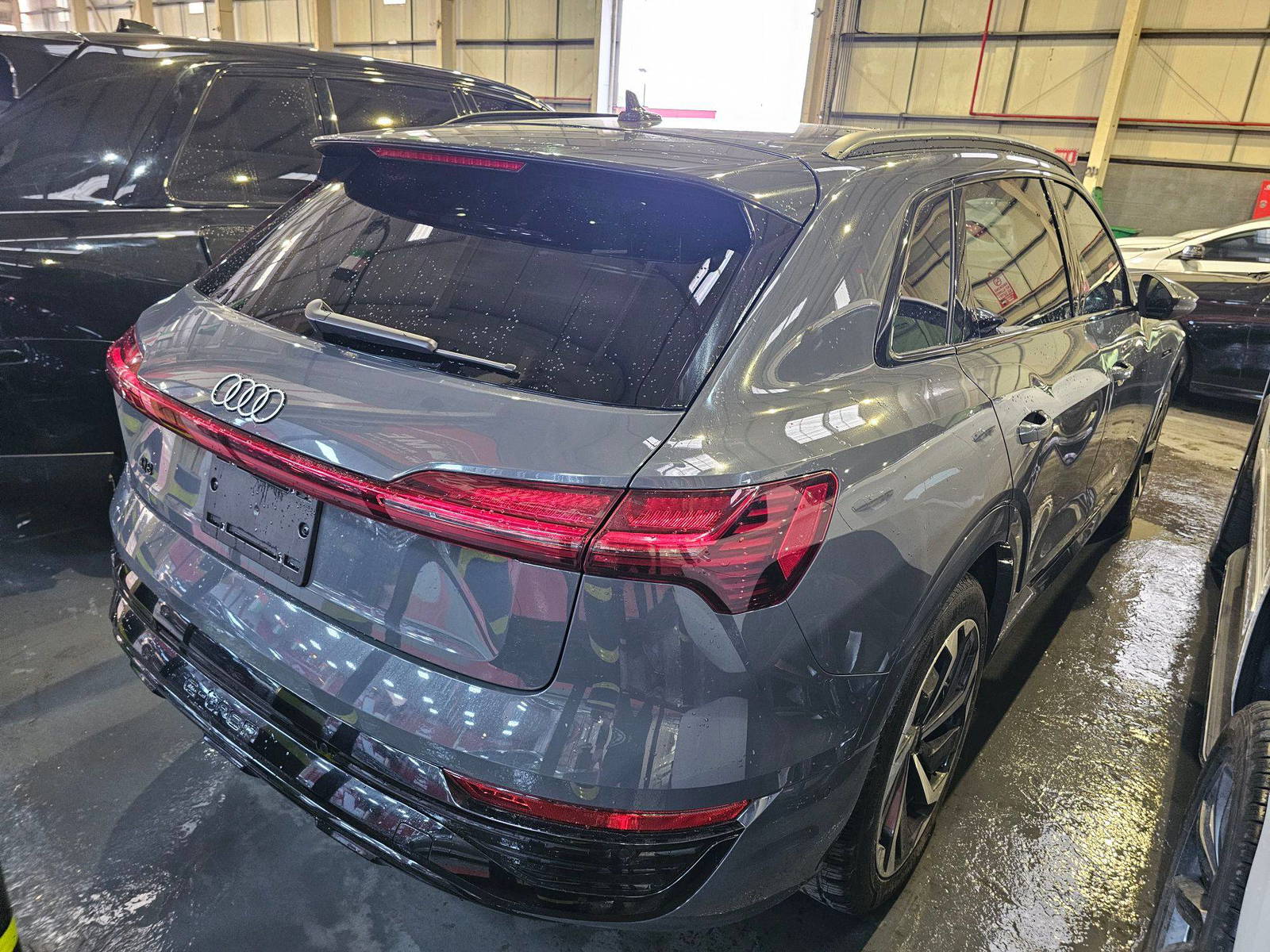 2024 AUDI Q8 — 5692 Miles — Lot 053581 — Main - Marhaba Auctions Used Cars - Image 6