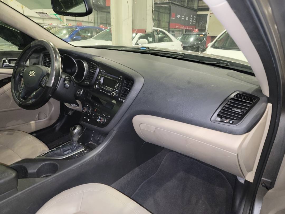 2011 KIA OPTIMA — 200752 Miles — Lot 37859409 - Marhaba Auctions Used Cars - Image 6