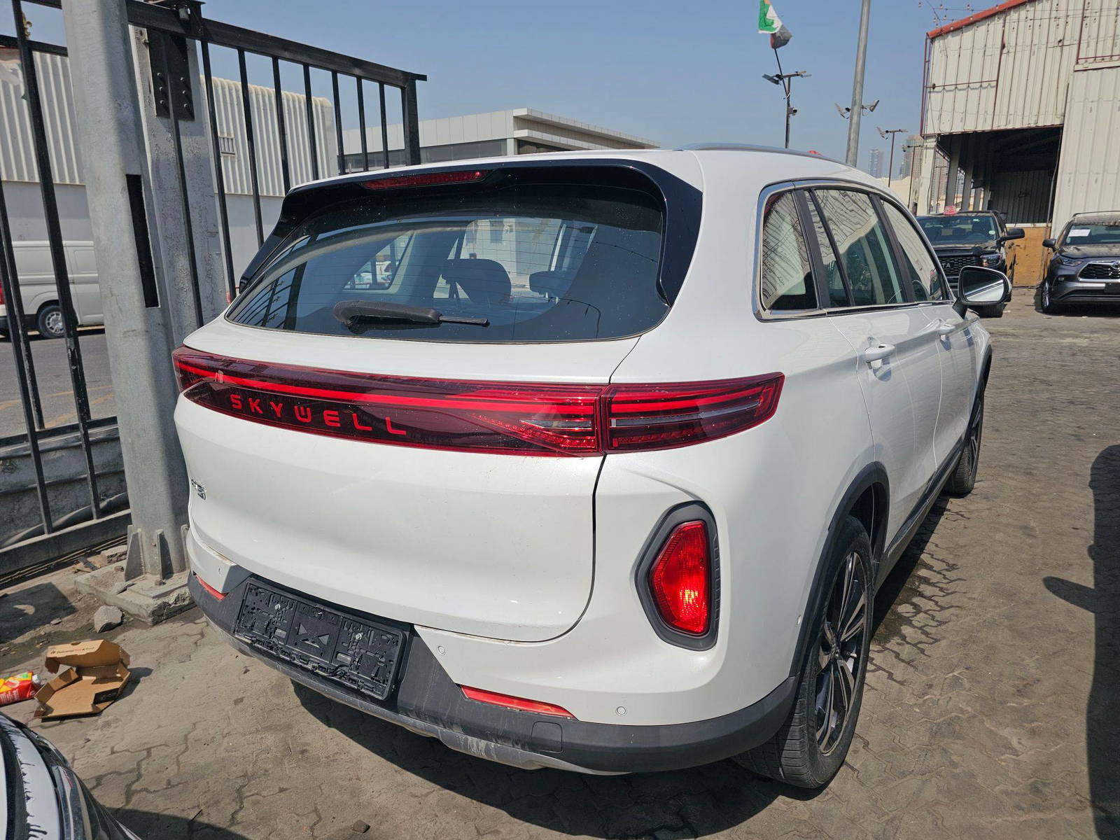 2023 SKYWELL ET5 — 98617 KM — Lot RC00301 — Main - Marhaba Auctions Used Cars - Image 4