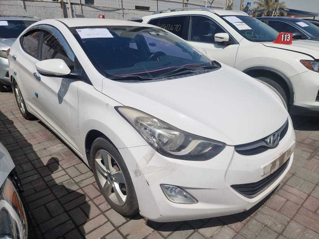 2013 HYUNDAI AVANTE — 129942 KM — Lot 700988 — Ind. 12 - Marhaba Auctions Used Cars - Image 4