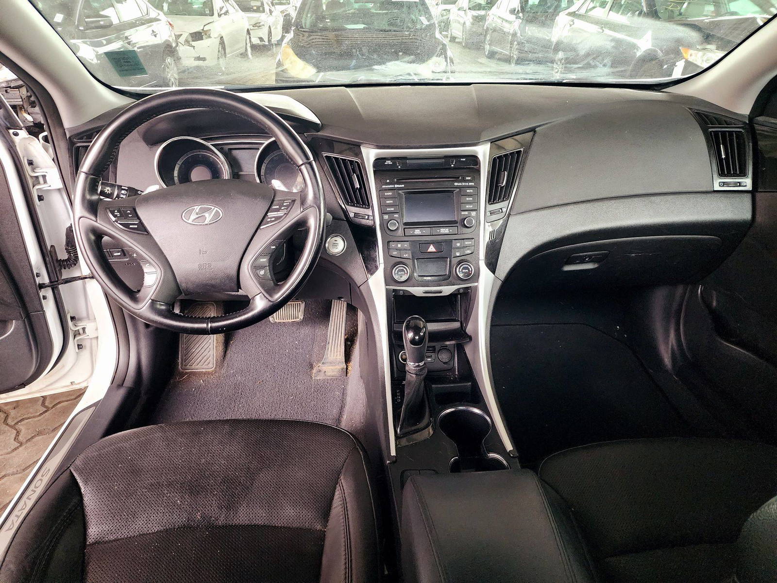 2014 HYUNDAI SONATA — 52577 Miles — Lot 80281324 — Souq - Marhaba Auctions Used Cars - Image 7