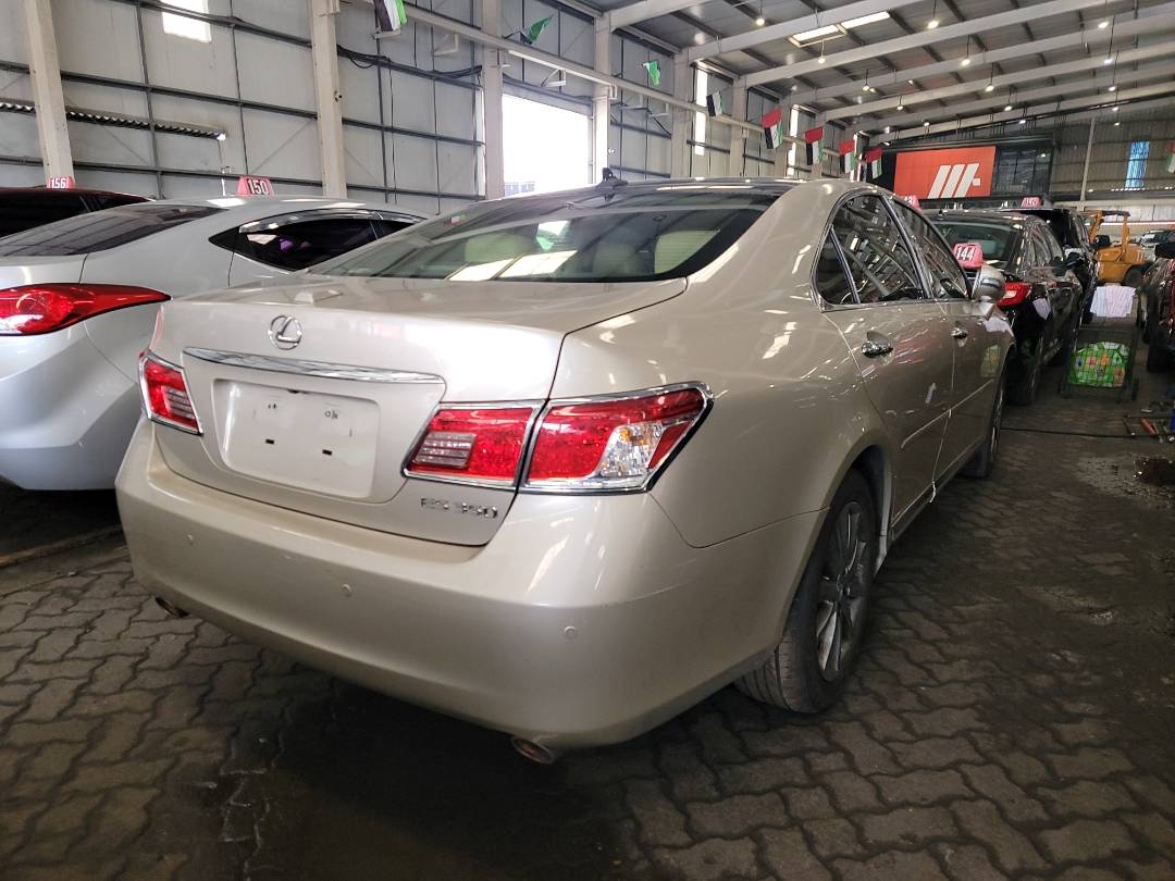 LEXUS ES 350 2011 - Marhaba Auction Used Cars - Image 3