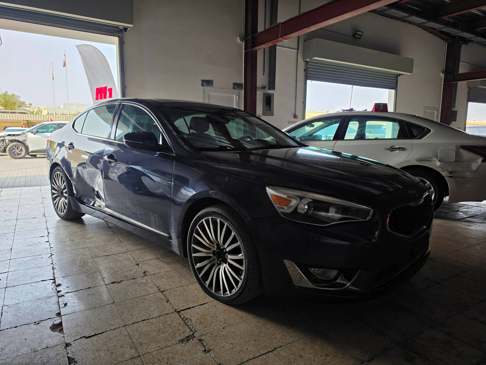 2014 KIA CADENZA — 128059 Miles — Lot 75739115 - Marhaba Auctions Used Cars - Image 3