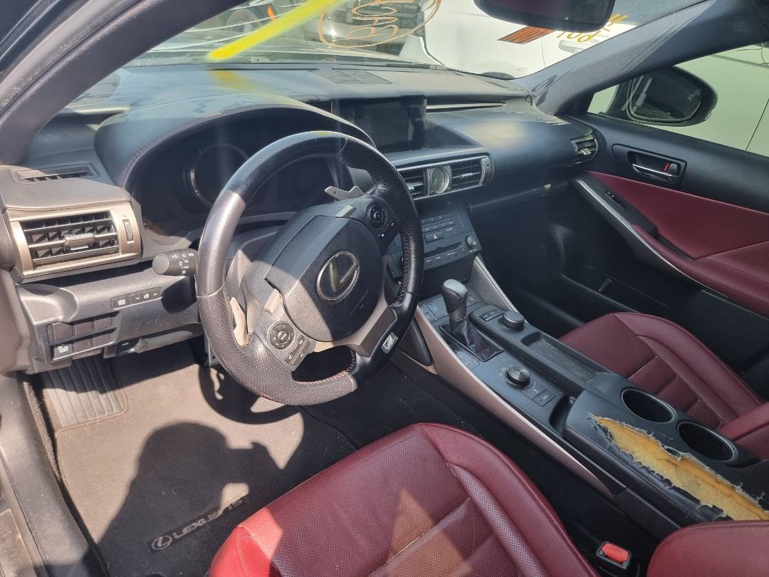 LEXUS IS 200T 2016 - Marhaba Auction Used Cars - Image 6