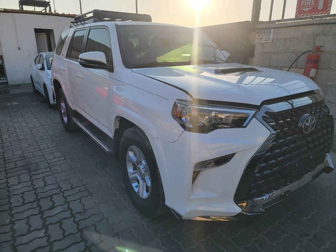TOYOTA 4RUNNER 2019 - Marhaba Auction Used Cars - Image 4