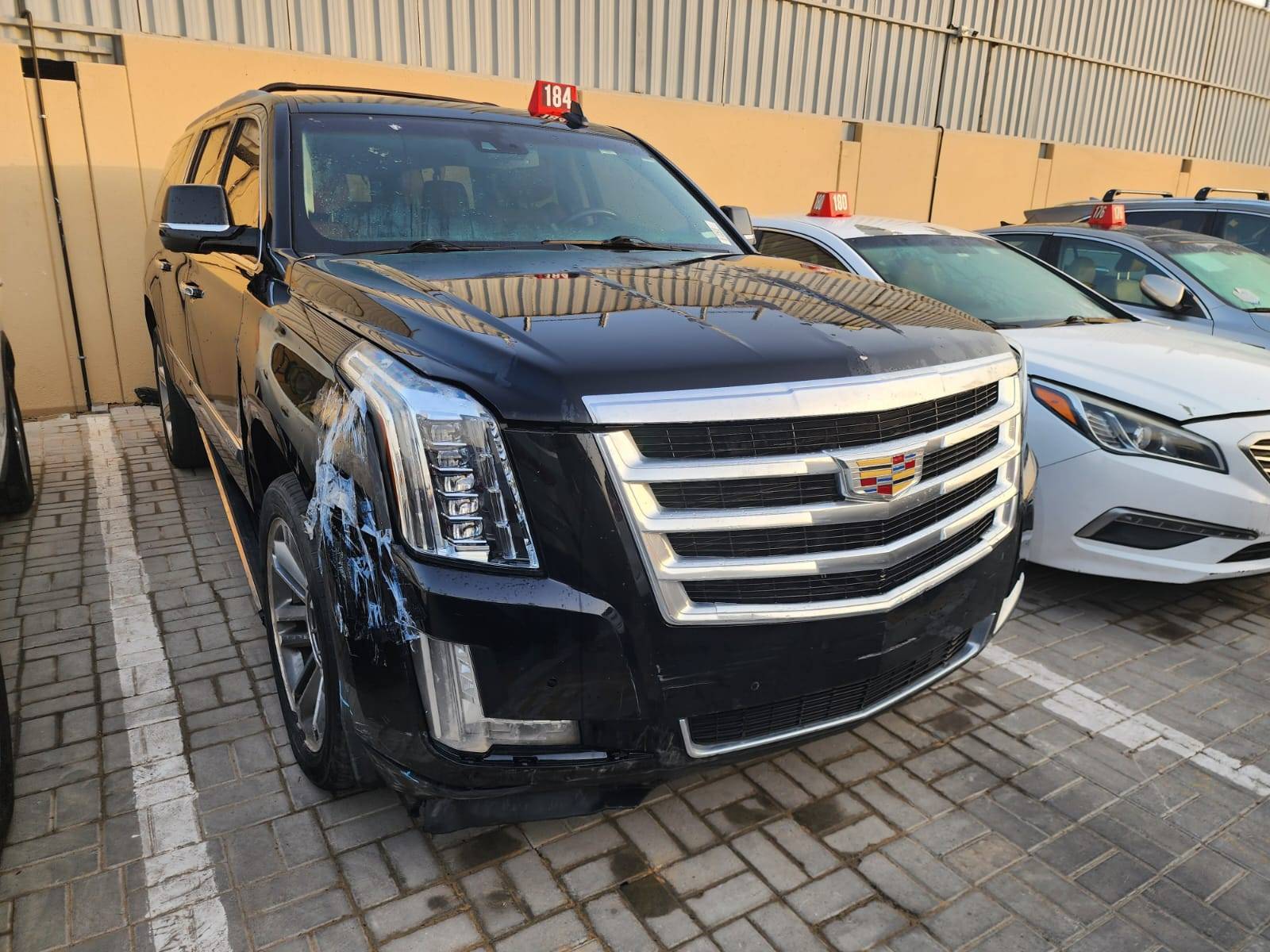 2015 CADILLAC ESCALADE — 111573 Miles — Lot J8FR582531 - Marhaba Auctions Used Cars - Image 4