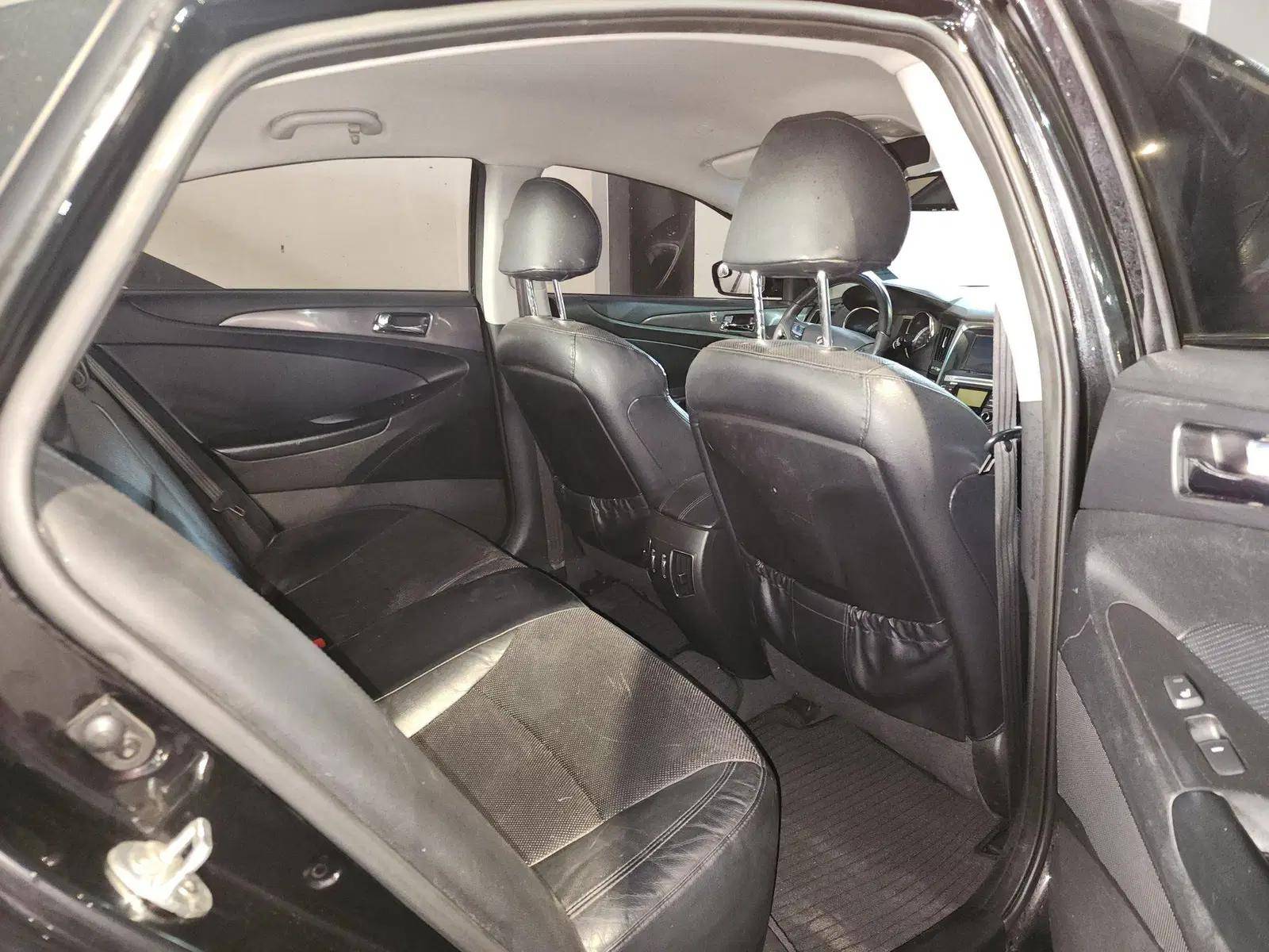 HYUNDAI SONATA 2012 - Marhaba Auction Used Cars - Image 3