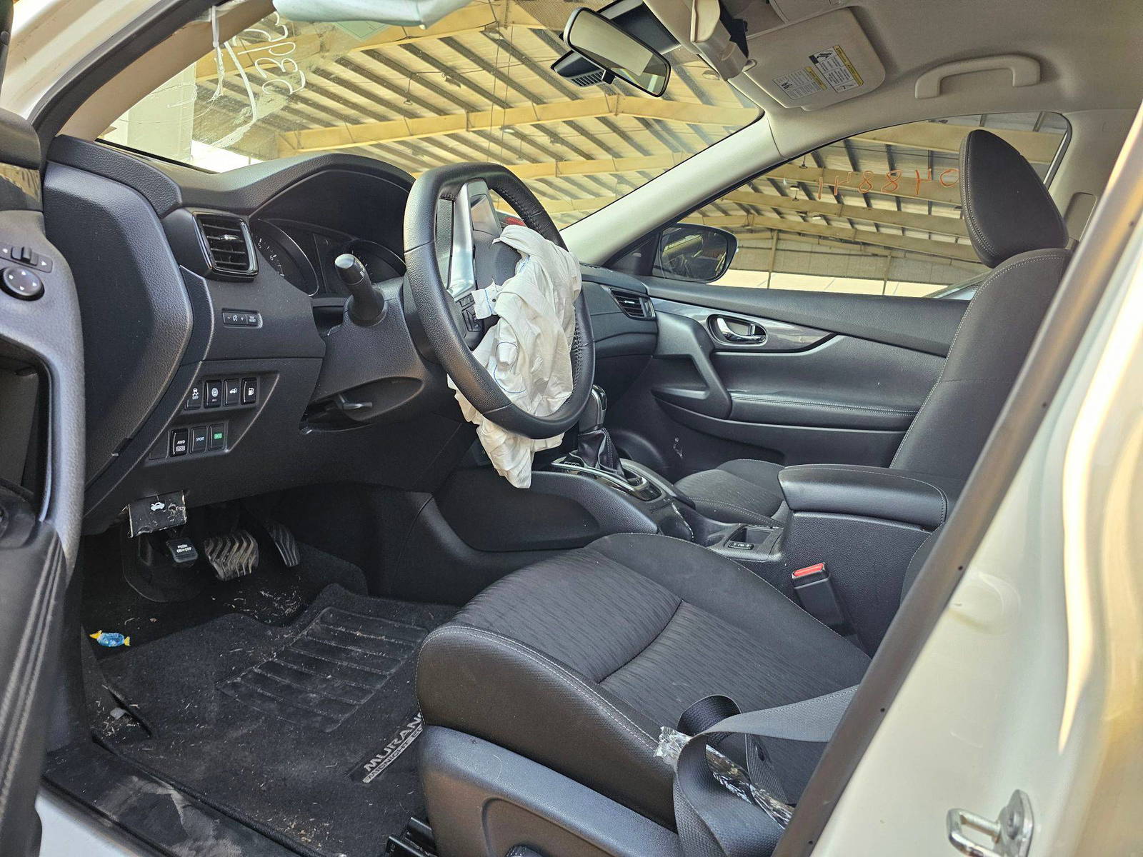 NISSAN ROGUE 2020 - Marhaba Auction Used Cars - Image 9