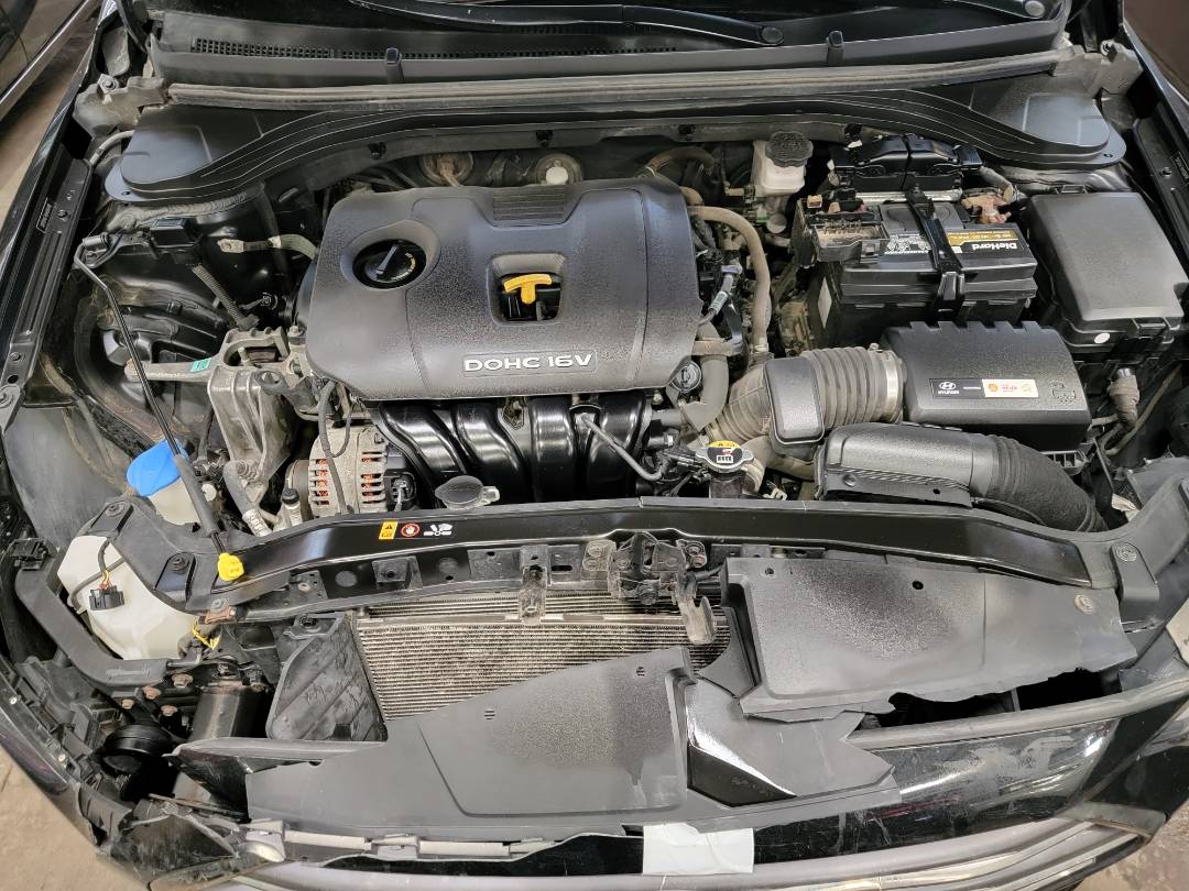 2017 HYUNDAI ELANTRA — 78139 Miles — Lot 37287884 — Main - Marhaba Auctions Used Cars - Image 9