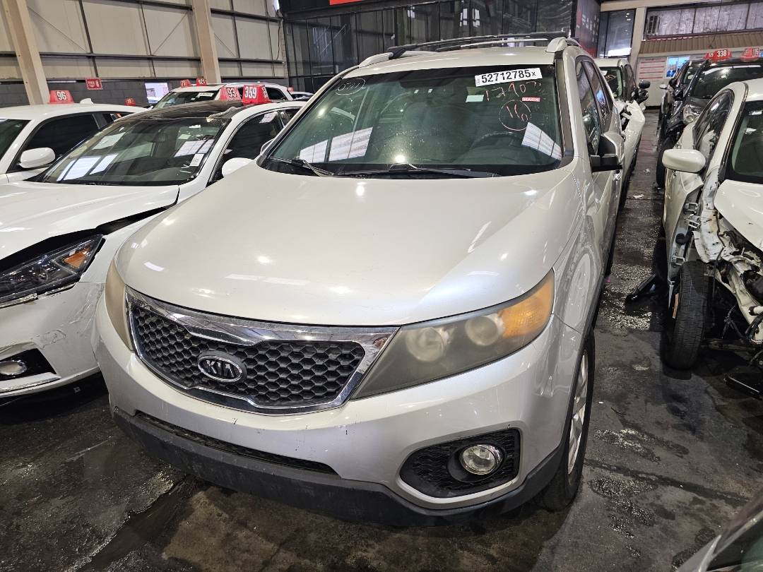 2011 KIA SORENTO — 164870 Miles — Lot G179025 — Main - Marhaba Auctions Used Cars - Image 3