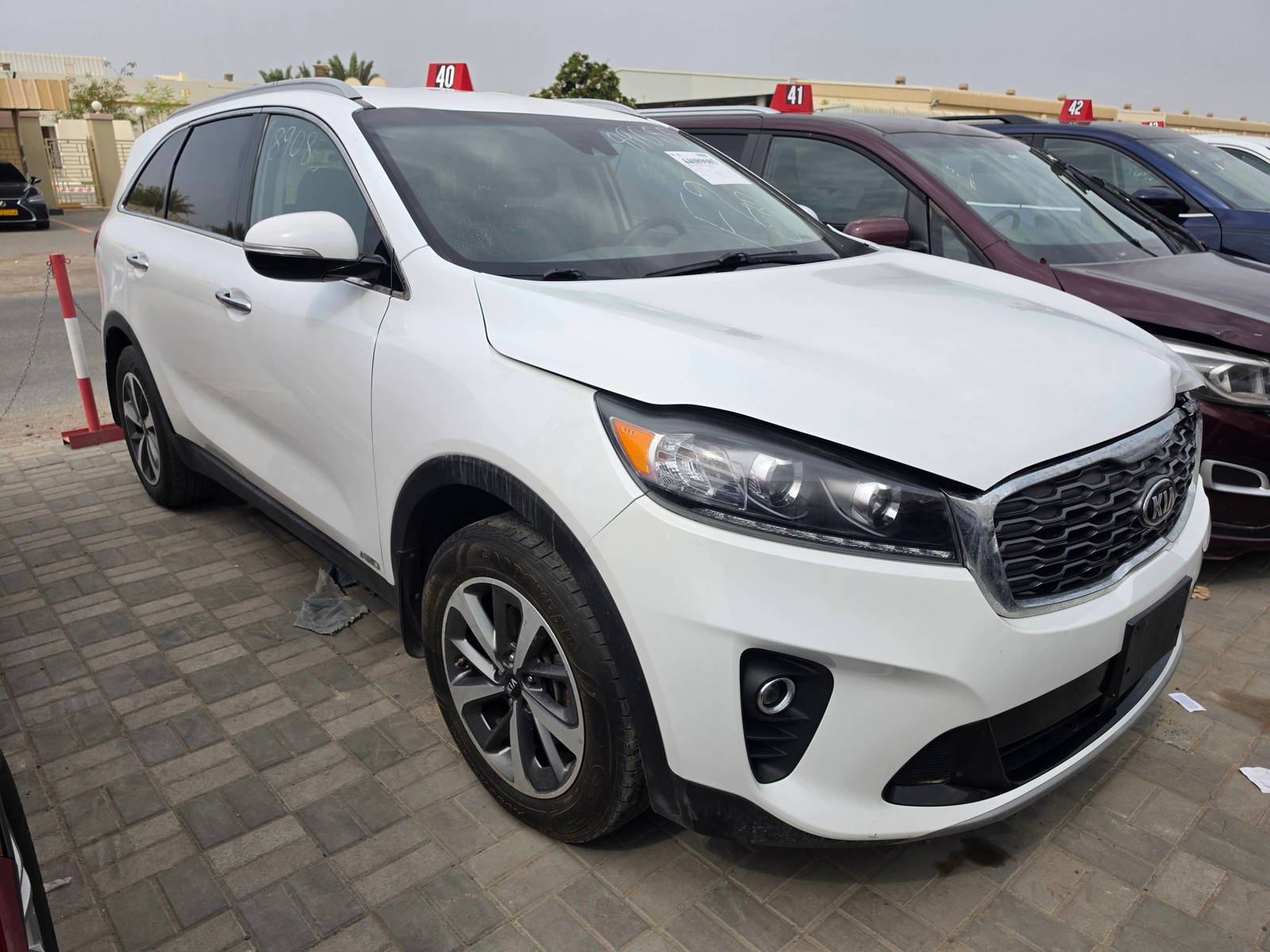 2019 KIA SORENTO — 129505 Miles — Lot 1KG494374 - Marhaba Auctions Used Cars - Image 4