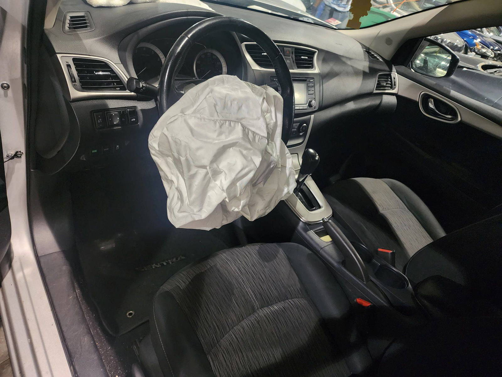 2015 NISSAN SENTRA — 98577 Miles — Lot 37179808 - Marhaba Auctions Used Cars - Image 4