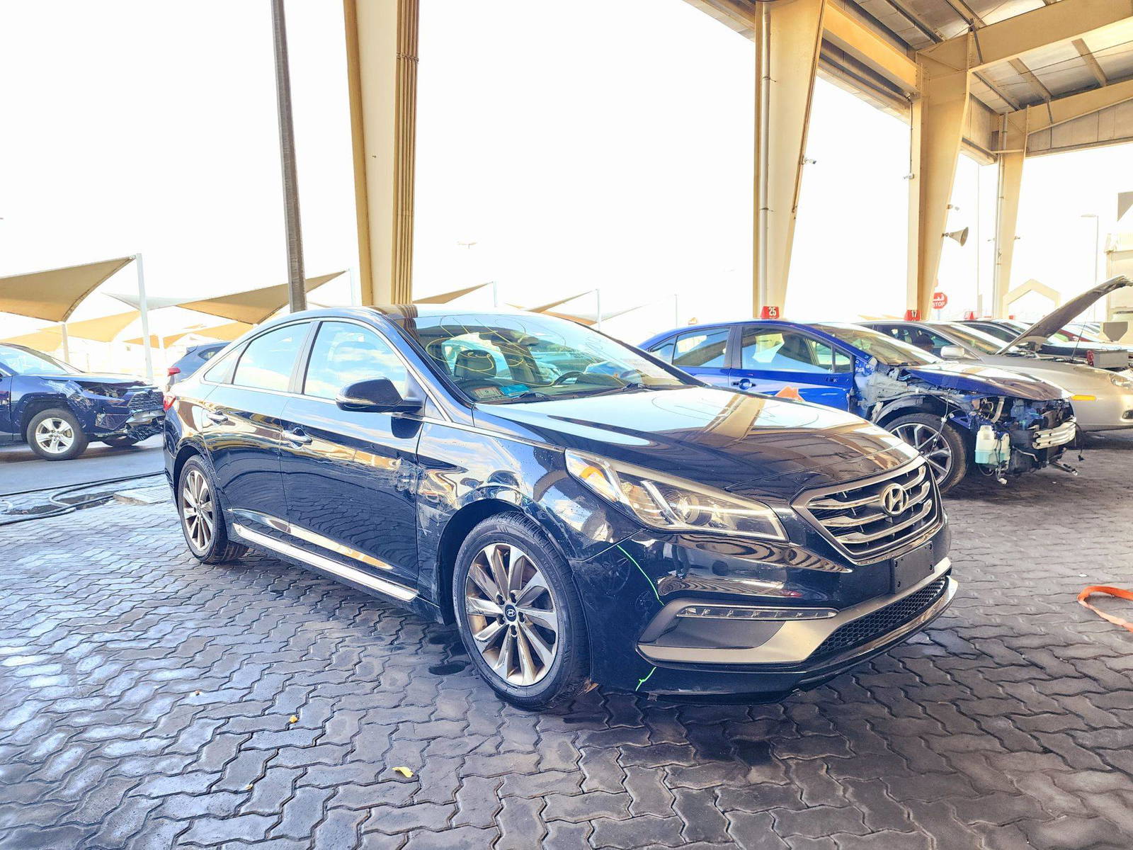 2017 HYUNDAI SONATA — 135384 Miles — Lot 40101738 — Souq - Marhaba Auctions Used Cars - Image 5