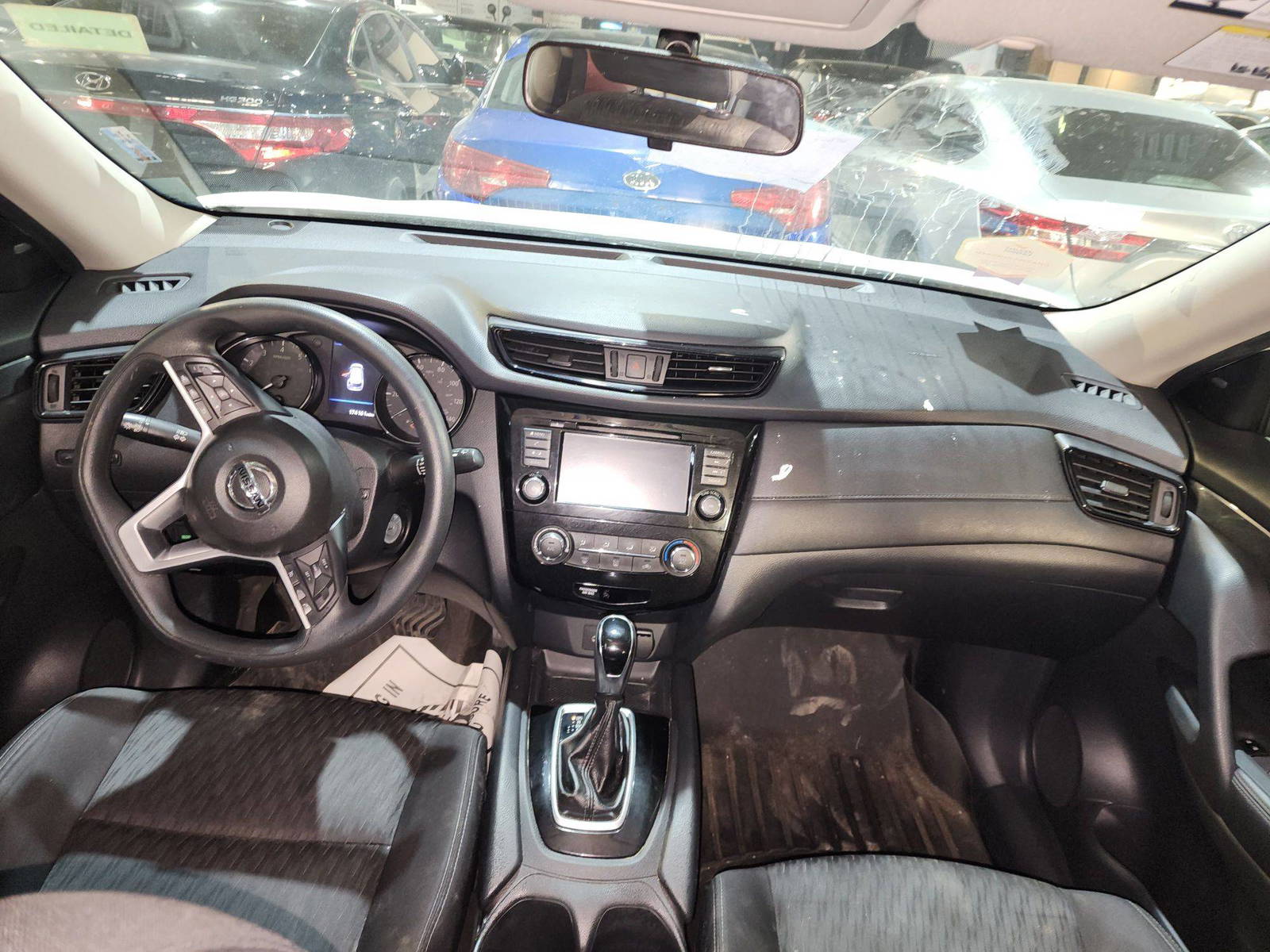 NISSAN ROGUE 2018 - Marhaba Auction Used Cars - Image 8