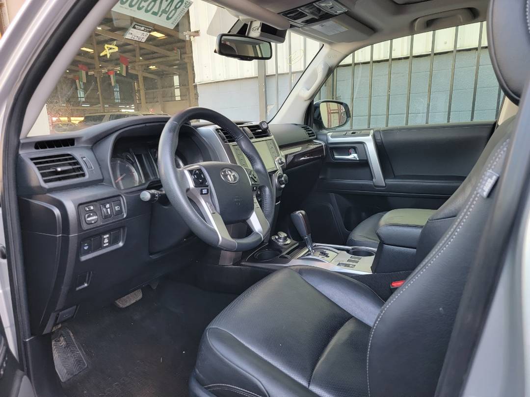 2020 TOYOTA 4RUNNER SR5 — 62745 KM — Lot 84289804 — Main - Marhaba Auctions Used Cars - Image 6