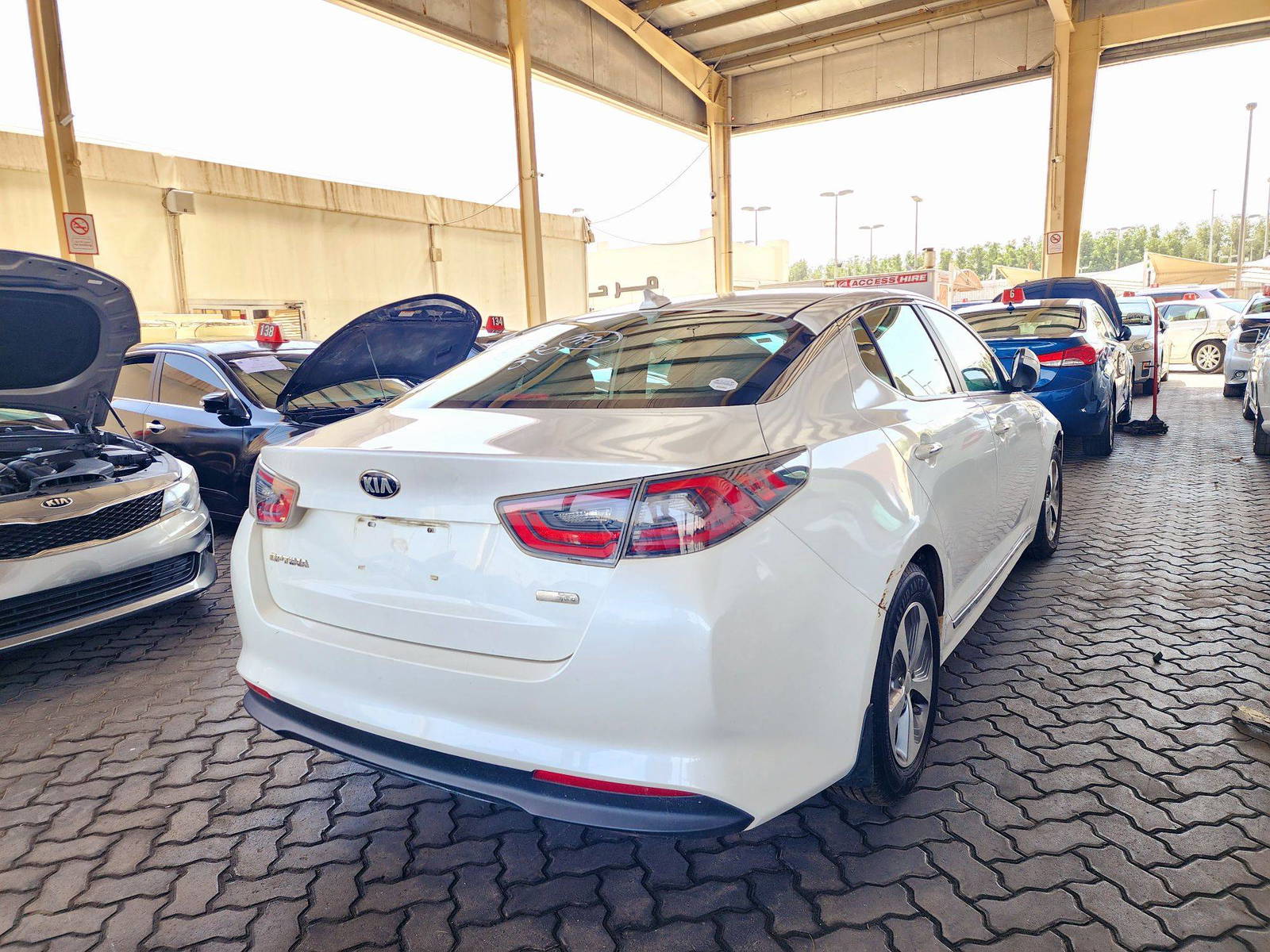 2014 KIA OPTIMA — 201296 Miles — Lot 915164 — Souq - Marhaba Auctions Used Cars - Image 3