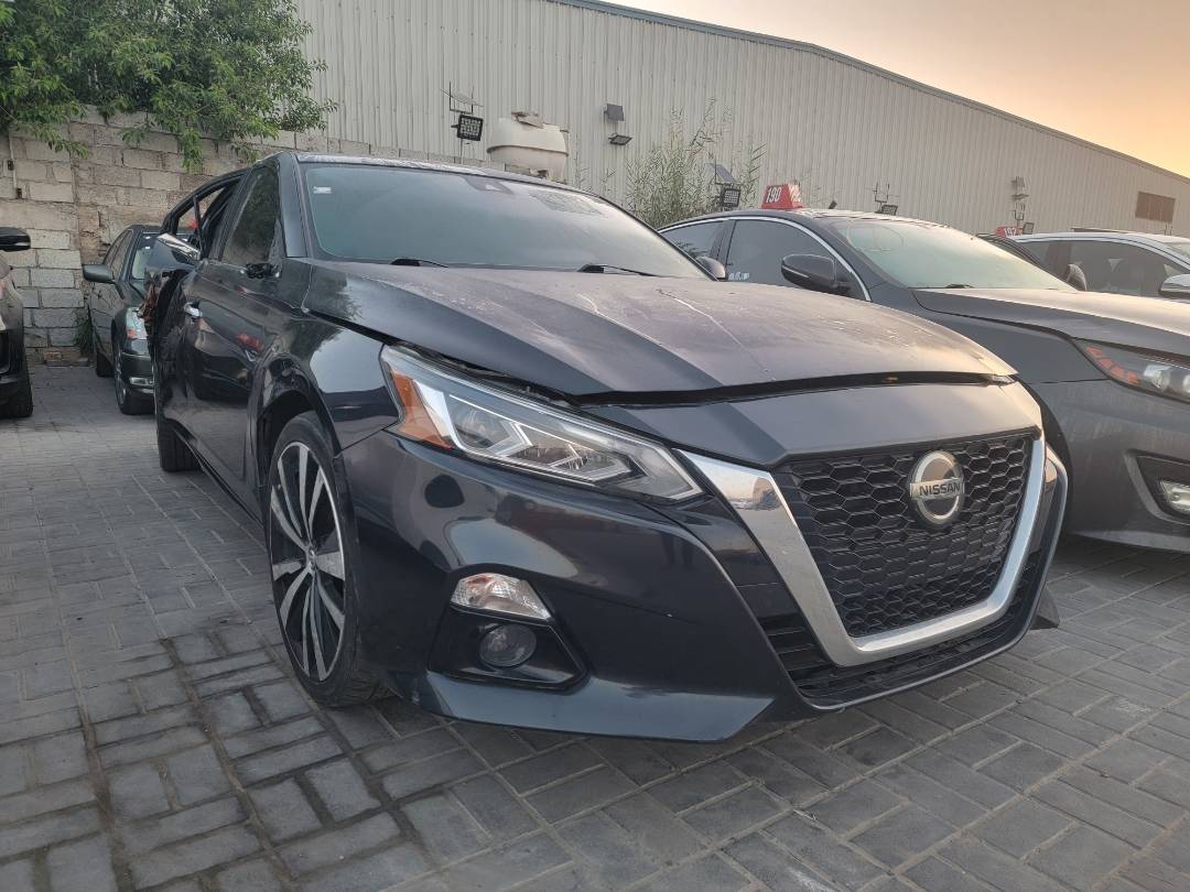 2019 NISSAN ALTIMA — 62151 Miles — Lot 304343 — Main - Marhaba Auctions Used Cars - Image 4