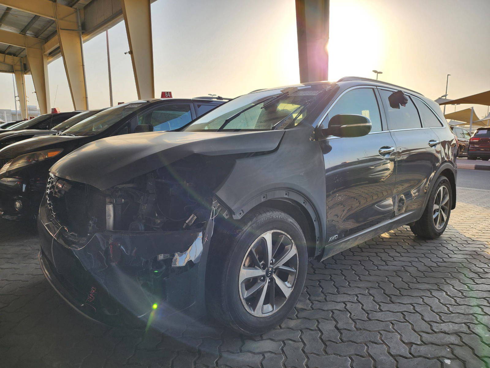 2019 KIA SORENTO — 117268 Miles — Lot 34711 — Souq - Marhaba Auctions Used Cars - Image 5