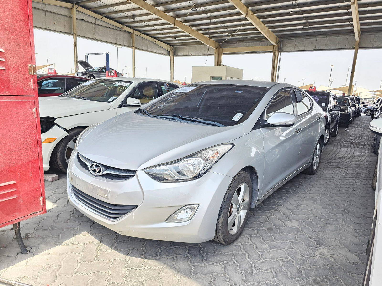 2013 HYUNDAI AVANTE — 155498 KM — Lot 772889 — Souq - Marhaba Auctions Used Cars - Image 5