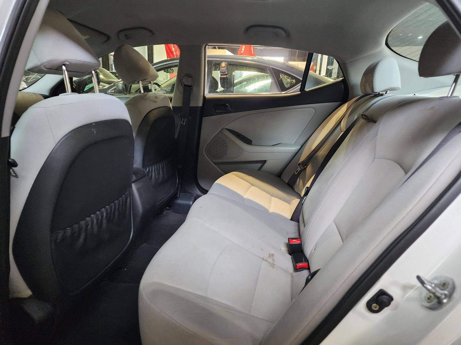 2015 KIA OPTIMA — 76730 Miles — Lot 50518804 — Al Quoz - Marhaba Auctions Used Cars - Image 10