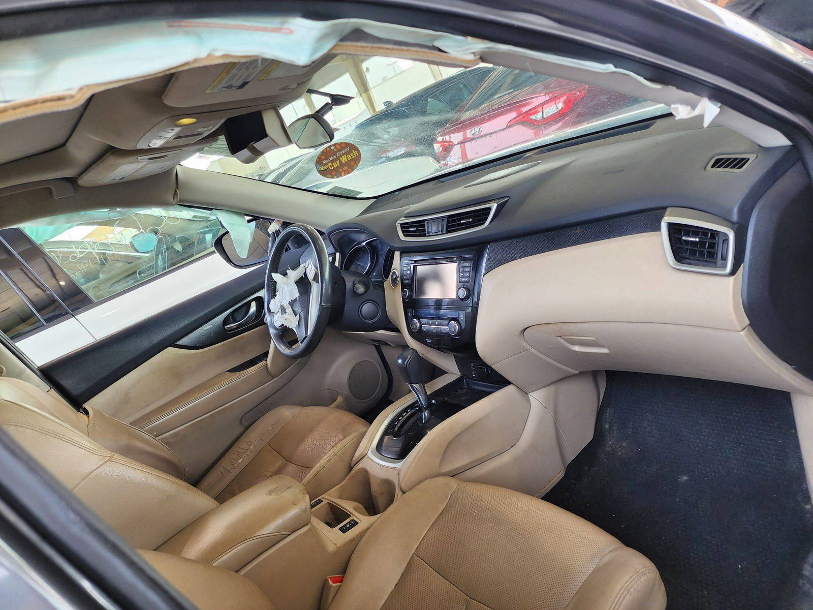 2016 NISSAN ROGUE — 188023 Miles — Lot 802308 — Souq - Marhaba Auctions Used Cars - Image 5