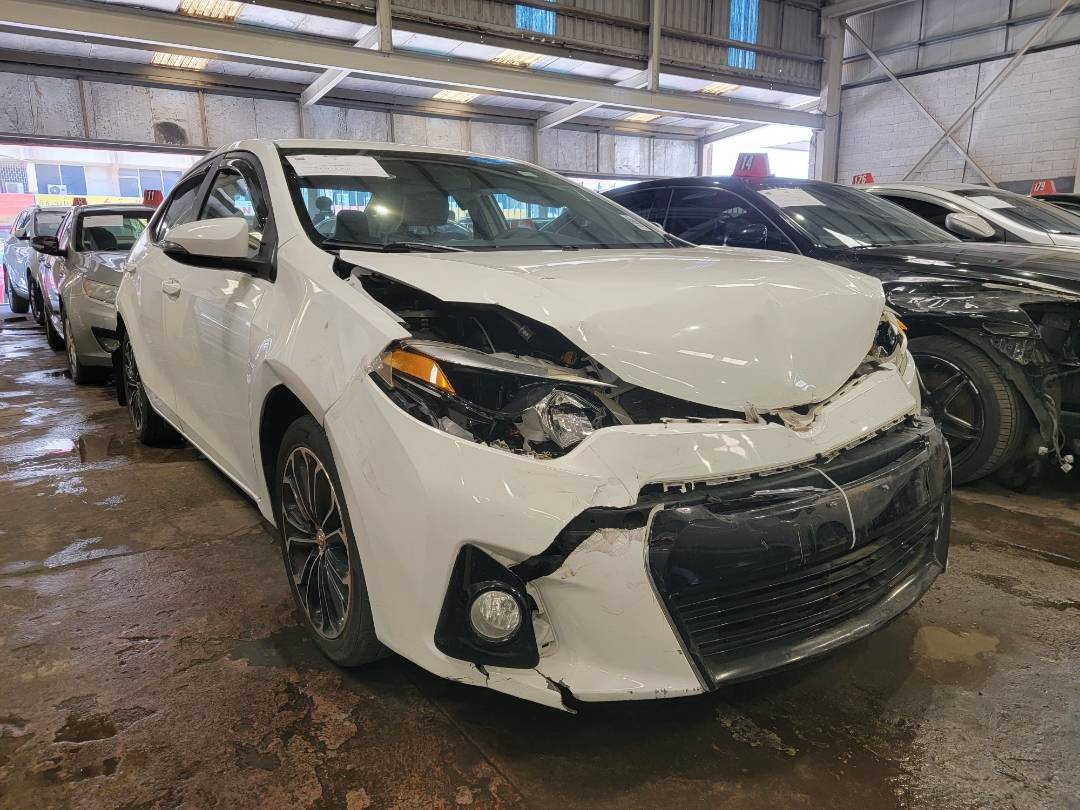 2015 TOYOTA COROLLA — 147841 Miles — Lot 77378334 — Main - Marhaba Auctions Used Cars - Image 4