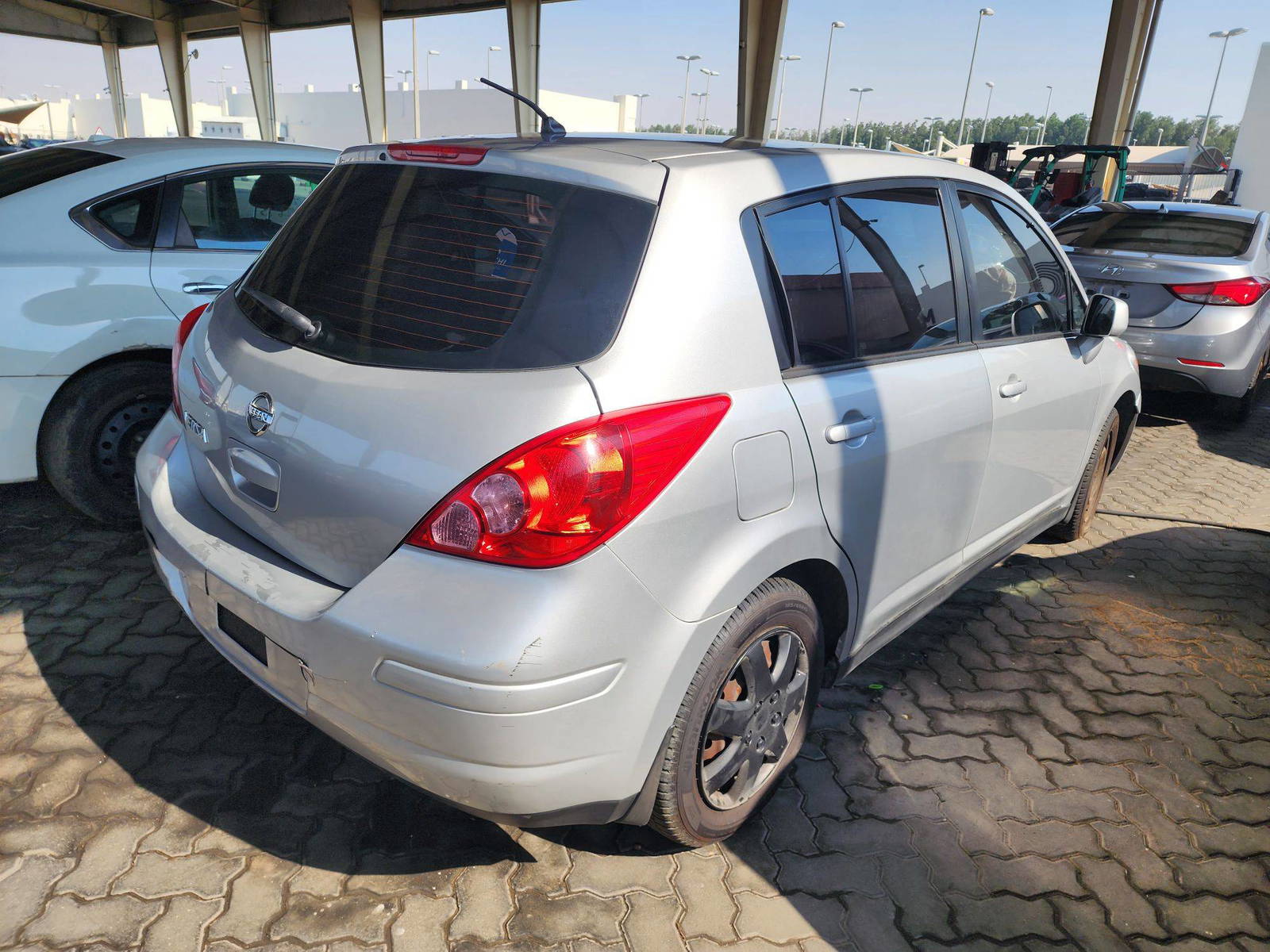 2012 NISSAN VERSA — 0 Miles — Lot 47003783 - Marhaba Auctions Used Cars - Image 4