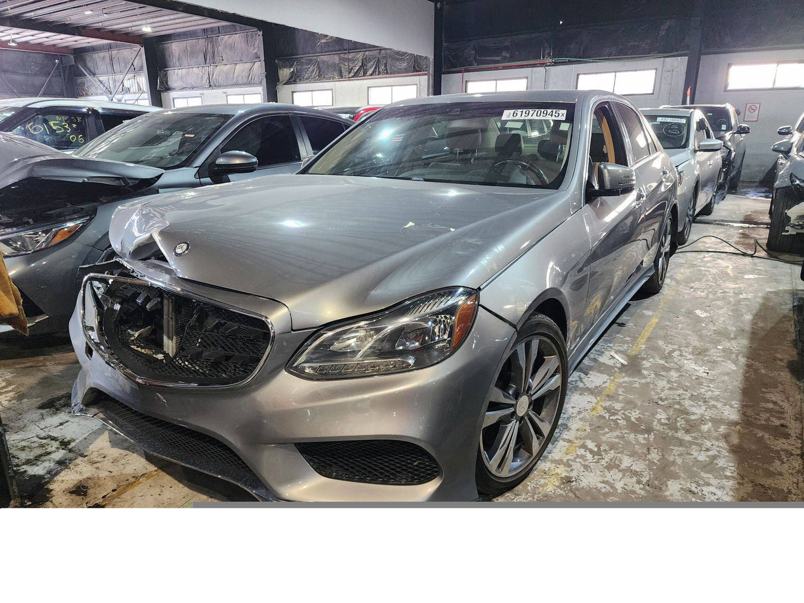 2014 MERCEDES BENZ E 350 — 119998 Miles — Lot 047443 — Al Quoz - Marhaba Auctions Used Cars - Image 3